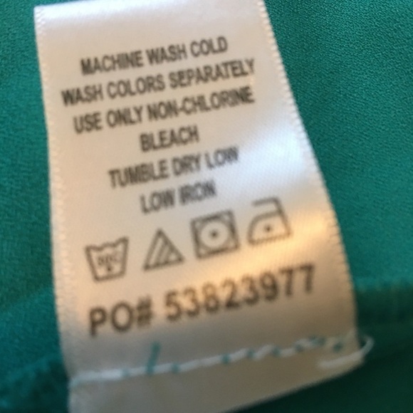 Catherine’s Lagenlook pullover long line top. Sz4X. Tassel tie in front. - Picture 10 of 11